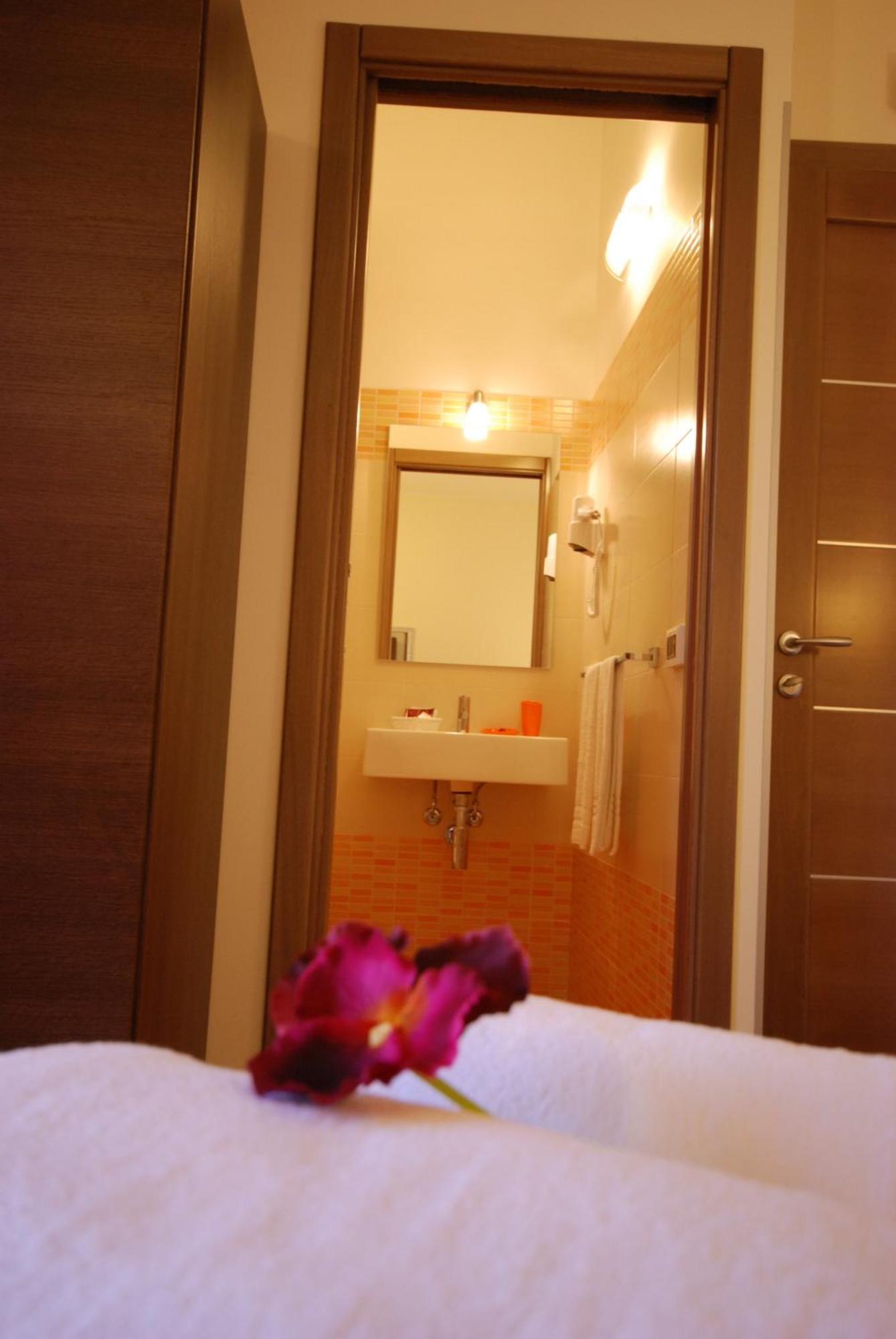 Trigrana Vacanze Hotel Кастеллуццо Номер фото